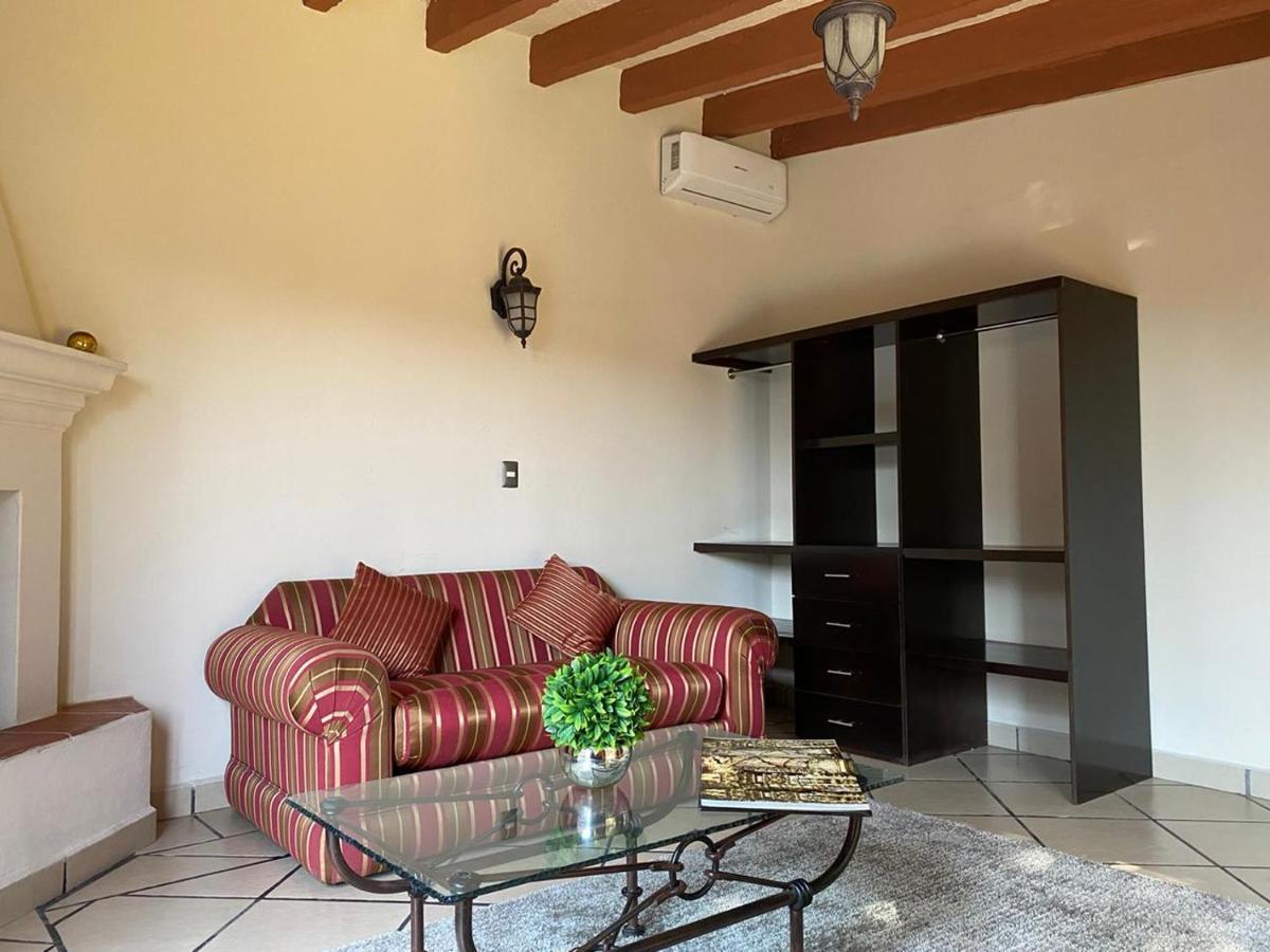 Casa Maria Emilia Hotel Cuernavaca Ngoại thất bức ảnh