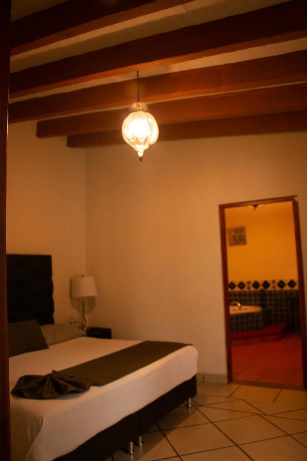 Casa Maria Emilia Hotel Cuernavaca Ngoại thất bức ảnh