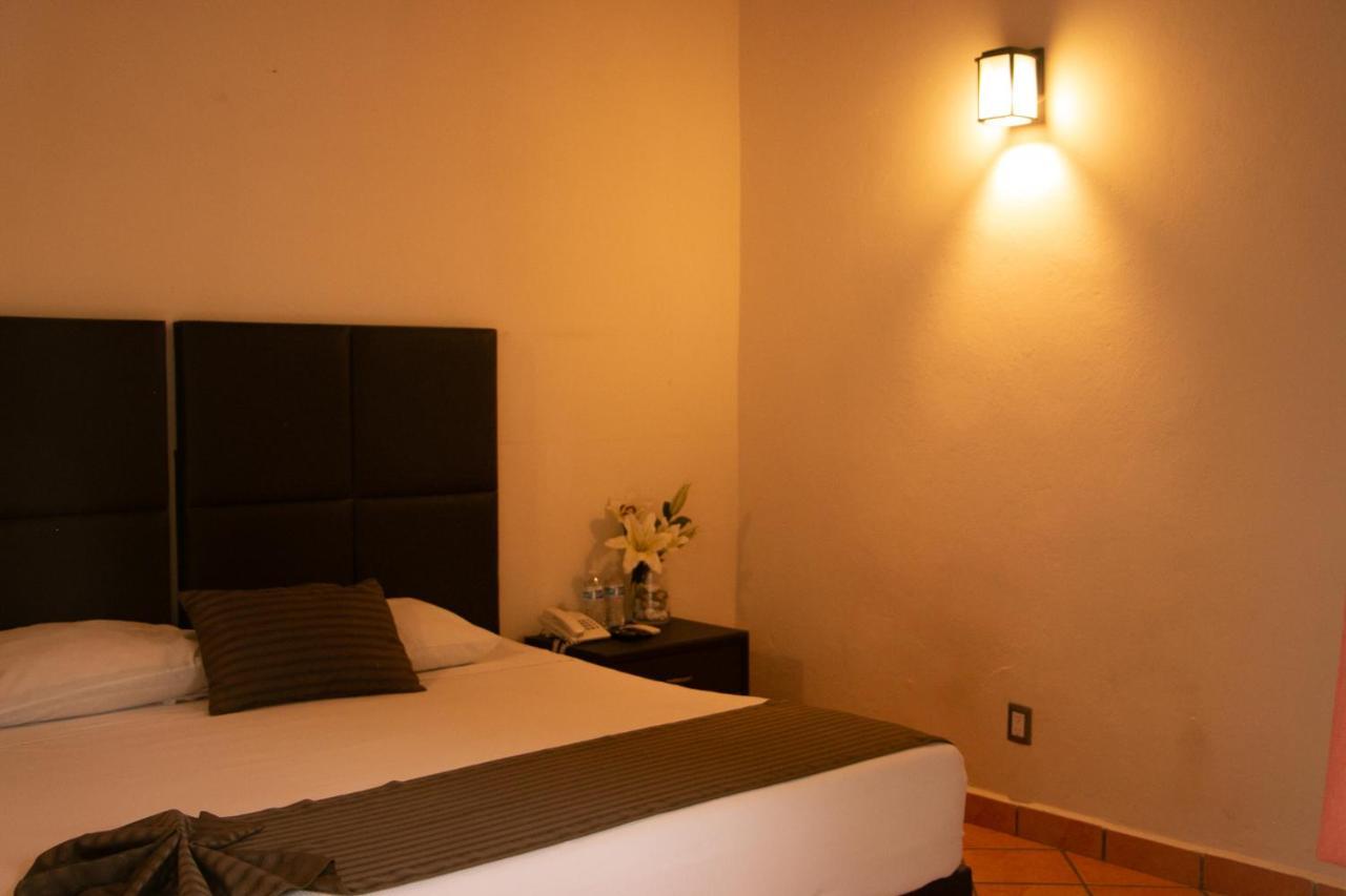 Casa Maria Emilia Hotel Cuernavaca Ngoại thất bức ảnh