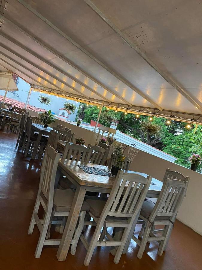 Casa Maria Emilia Hotel Cuernavaca Ngoại thất bức ảnh