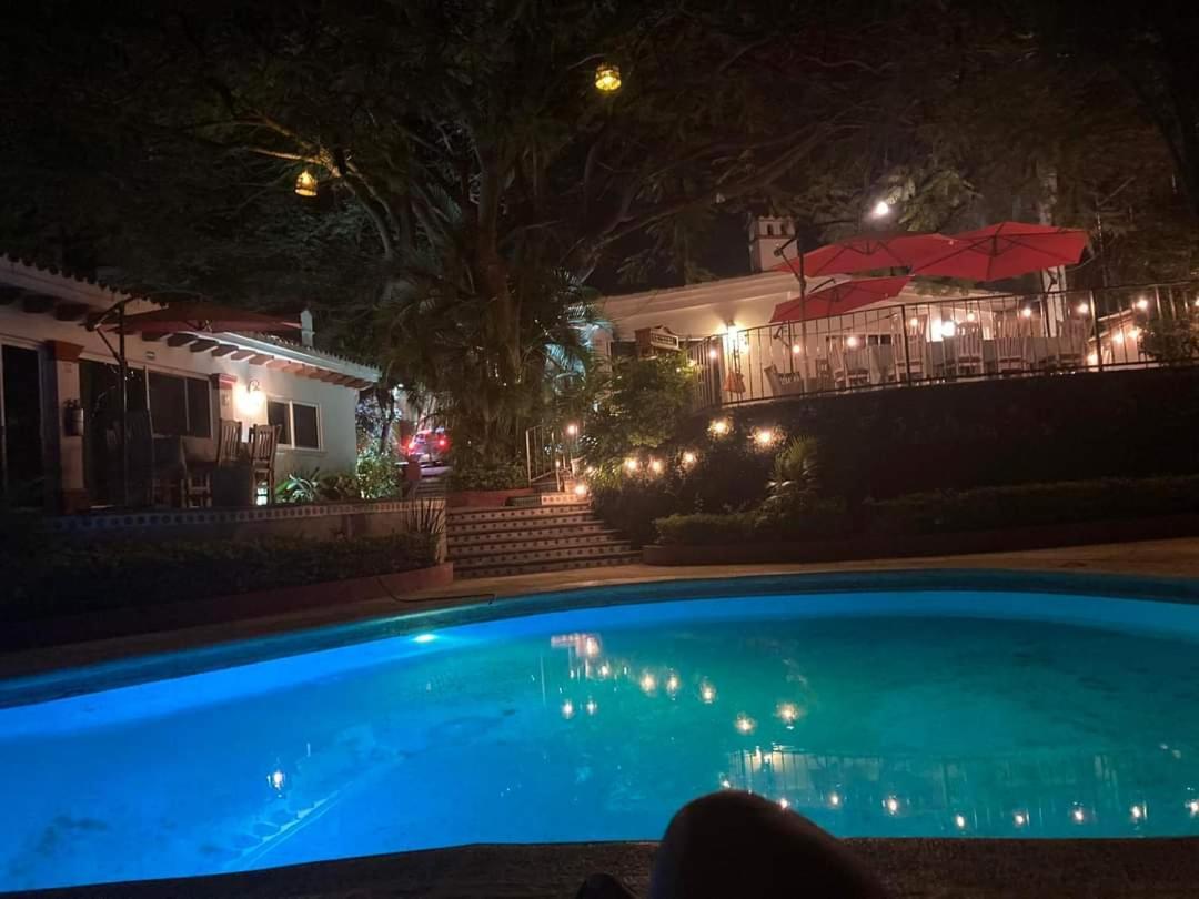 Casa Maria Emilia Hotel Cuernavaca Ngoại thất bức ảnh