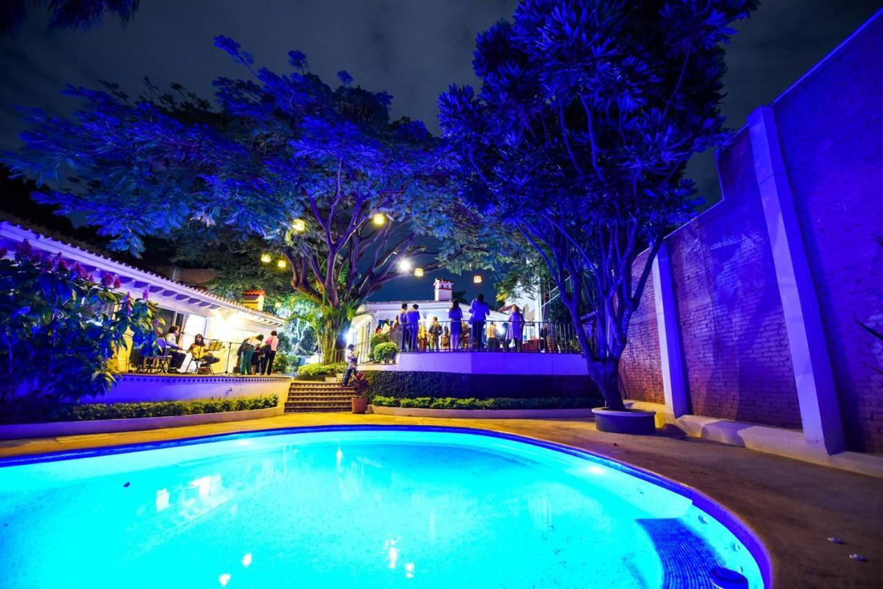 Casa Maria Emilia Hotel Cuernavaca Ngoại thất bức ảnh